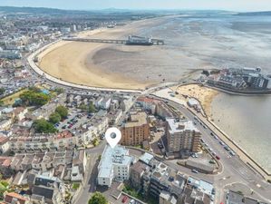 Photo 13- click for photo gallery